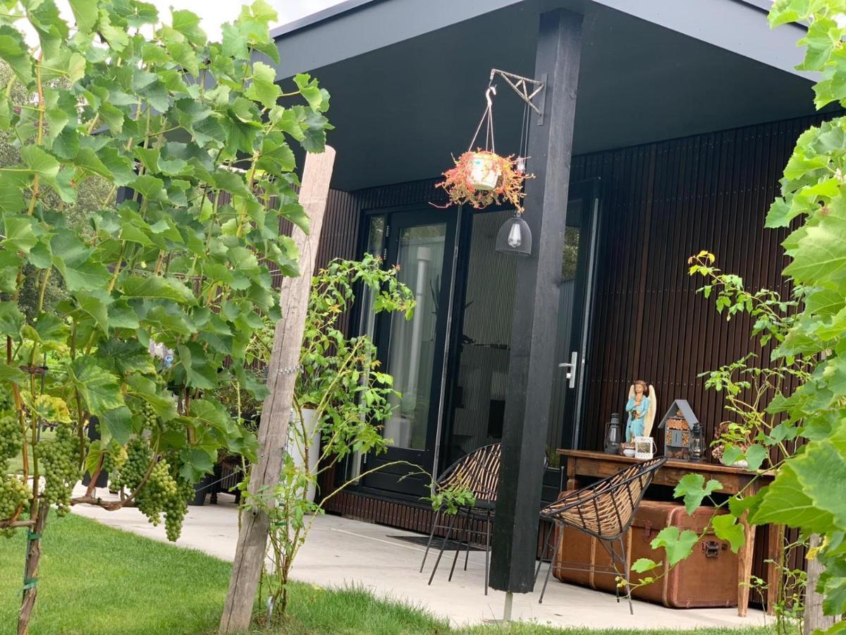Villa Life Contains Beautiful Things à Almere Extérieur photo