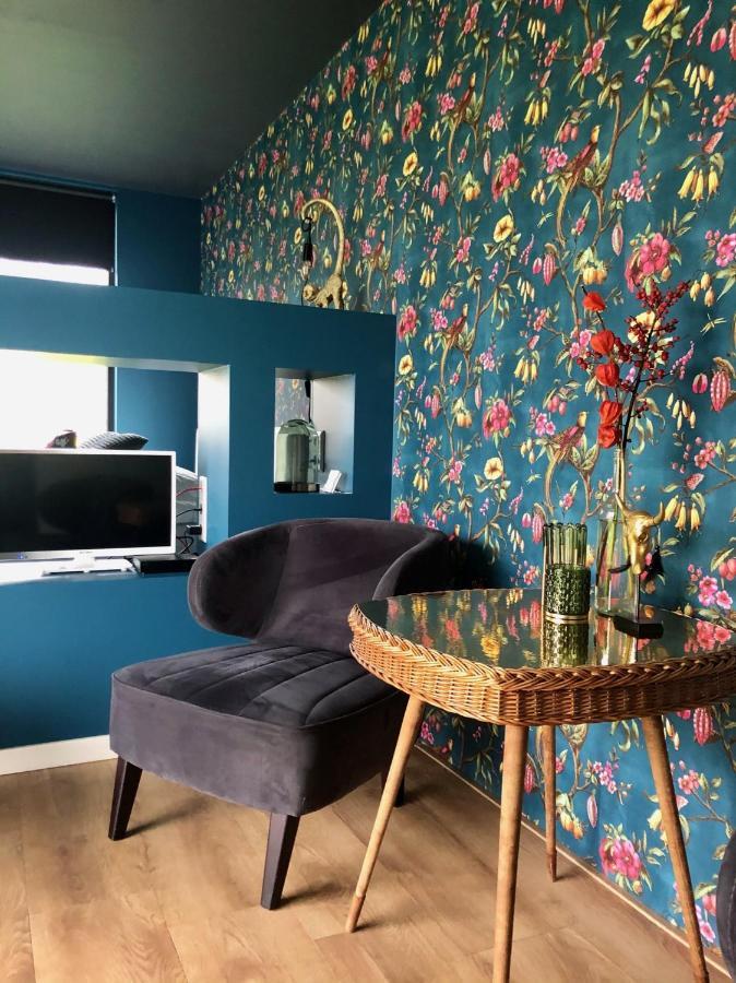 Villa Life Contains Beautiful Things à Almere Extérieur photo